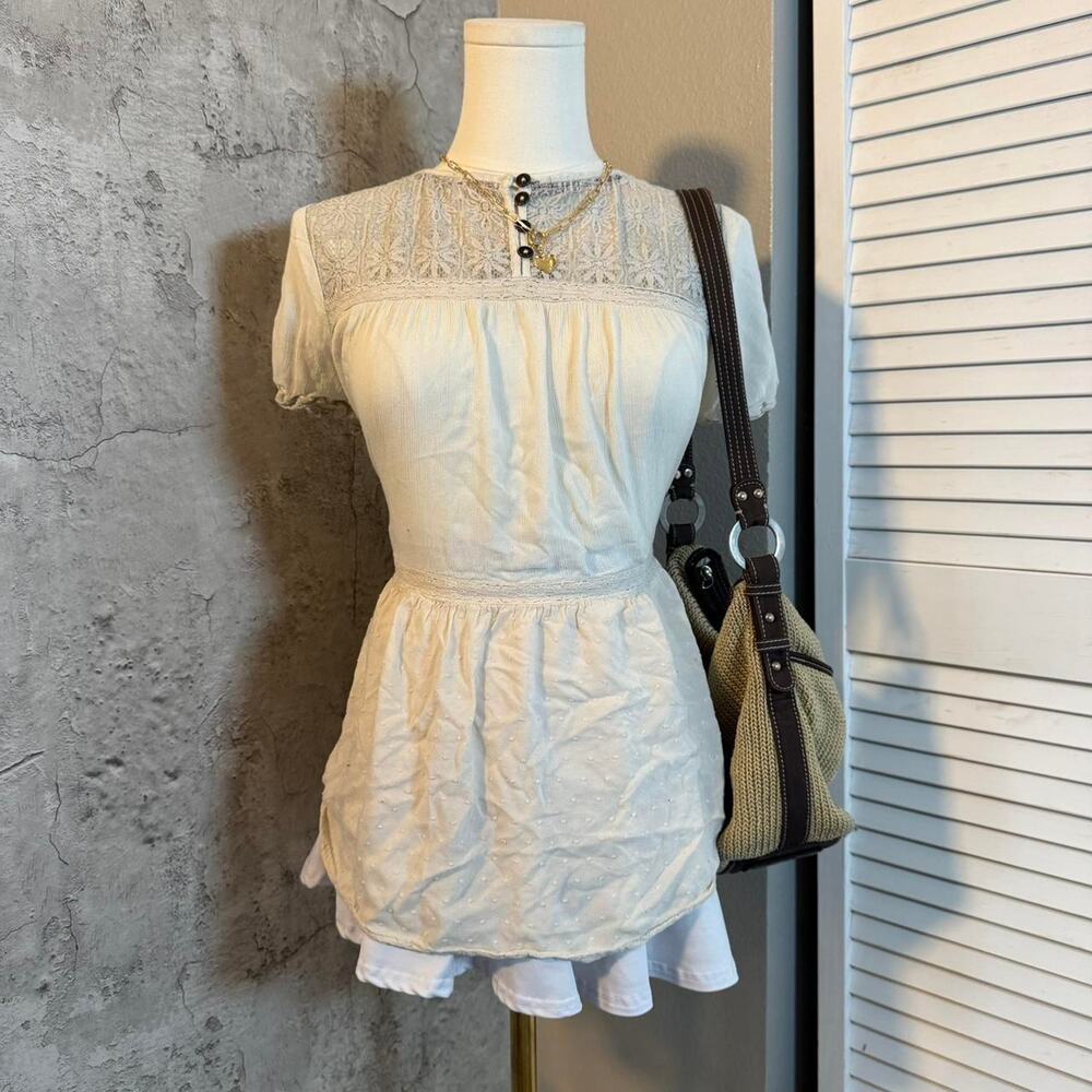 Cream Xhilaration Short Sleeve Top with Ruffle Details